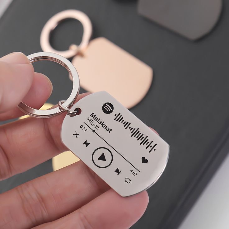 Metal keychains by Madhavi Arts